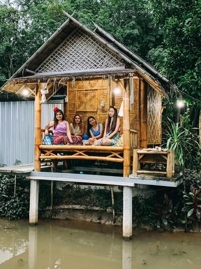Nakhon Si Ban Na Homestay ナコーンシータンマラート エクステリア 写真