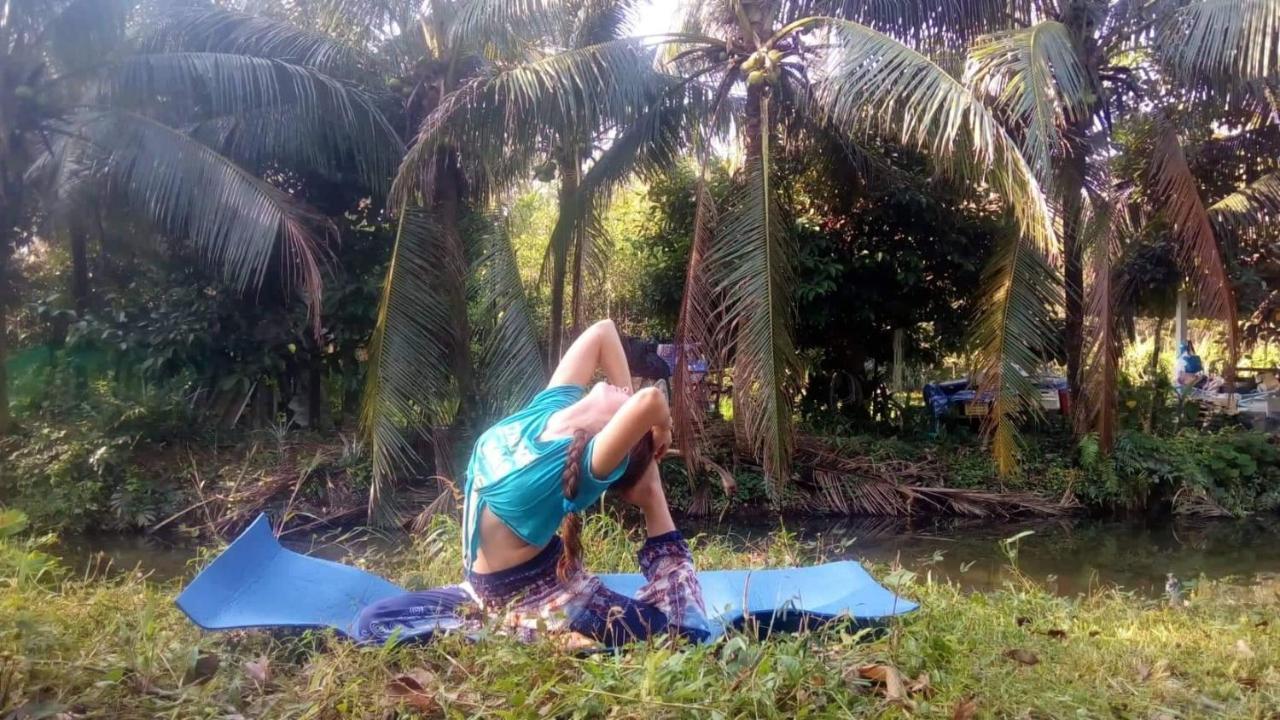 Nakhon Si Ban Na Homestay ナコーンシータンマラート エクステリア 写真